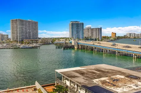 2016 Bay Drive Miami Beach FL 33141