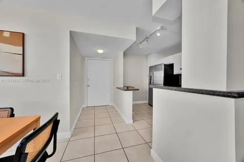 2016 Bay Drive Miami Beach FL 33141