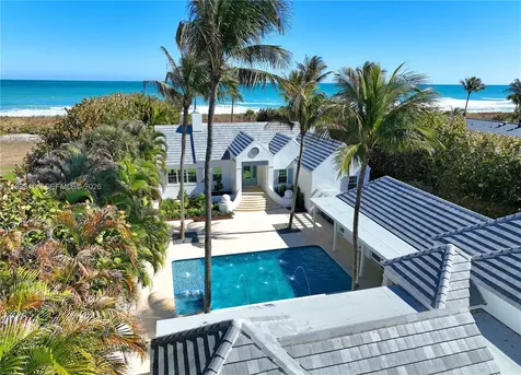43 N Beach Road Jupiter Island FL 33455