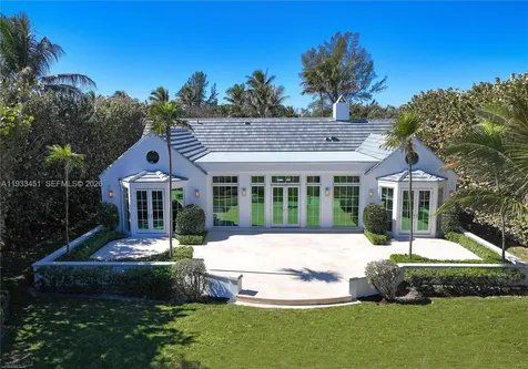 43 N Beach Road Jupiter Island FL 33455