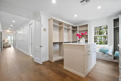 43 N Beach Road Jupiter Island FL 33455