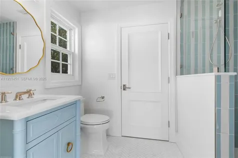 43 N Beach Road Jupiter Island FL 33455