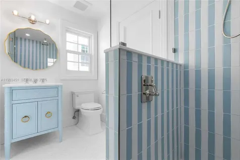 43 N Beach Road Jupiter Island FL 33455