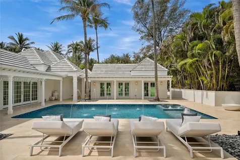 43 N Beach Road Jupiter Island FL 33455