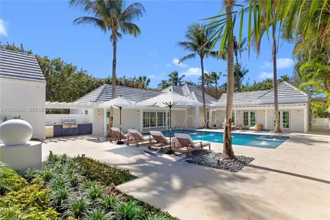 43 N Beach Road Jupiter Island FL 33455
