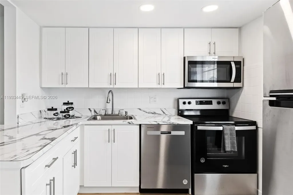 7605 NW 5th Place Margate FL 33063