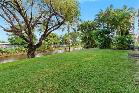 7605 NW 5th Place Margate FL 33063