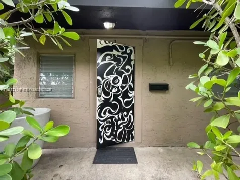 118 NW 24th Street Miami FL 33127