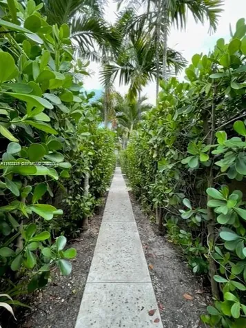118 NW 24th Street Miami FL 33127