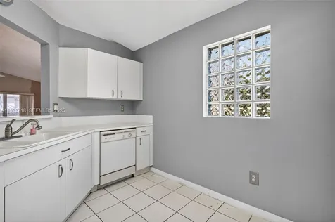 1244 NW 171st Avenue Pembroke Pines FL 33028