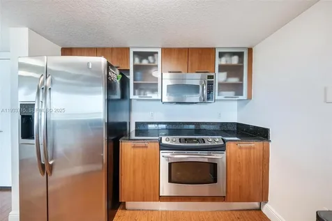 1800 N Bayshore Drive Miami FL 33132