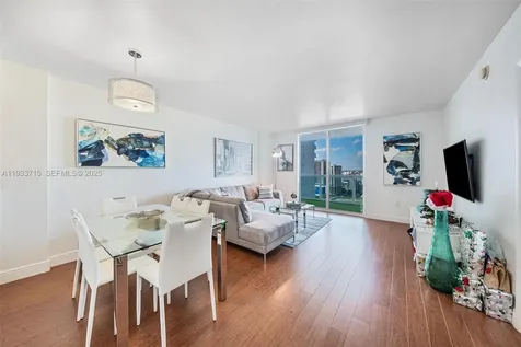1800 N Bayshore Drive Miami FL 33132