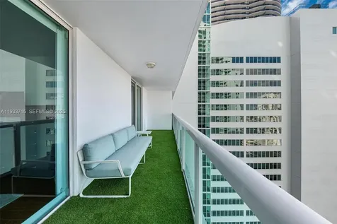 1800 N Bayshore Drive Miami FL 33132