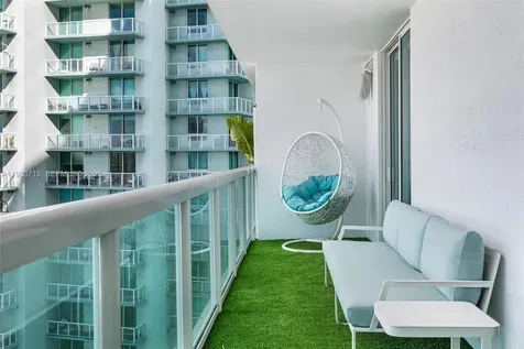 1800 N Bayshore Drive Miami FL 33132