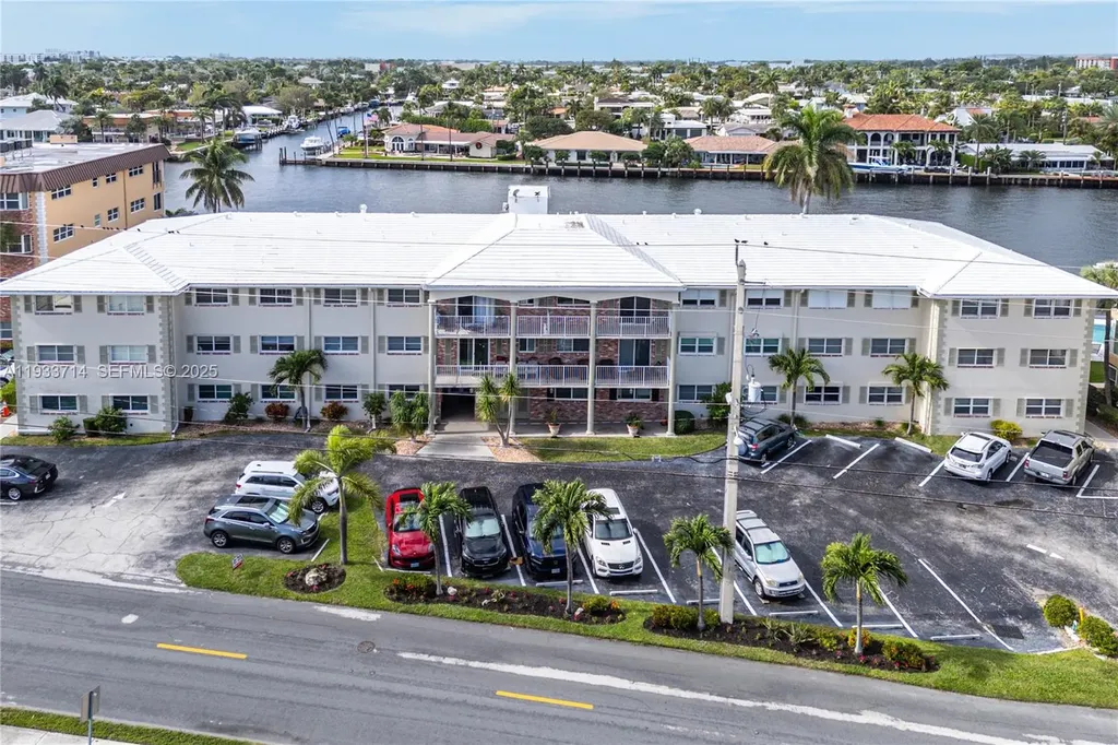 743 N Riverside Drive Pompano Beach FL 33062