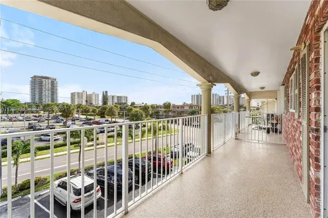 743 N Riverside Drive Pompano Beach FL 33062