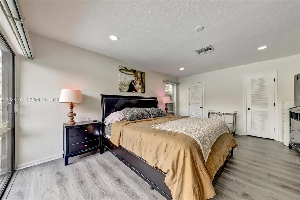 8519 Ramblewood Drive Coral Springs FL 33071