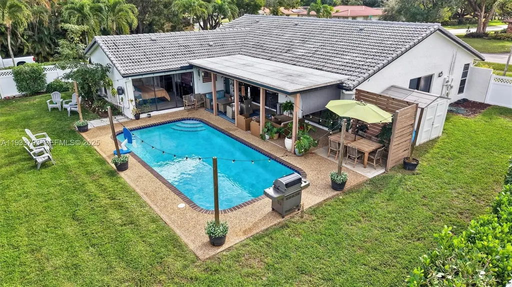 8519 Ramblewood Drive Coral Springs FL 33071