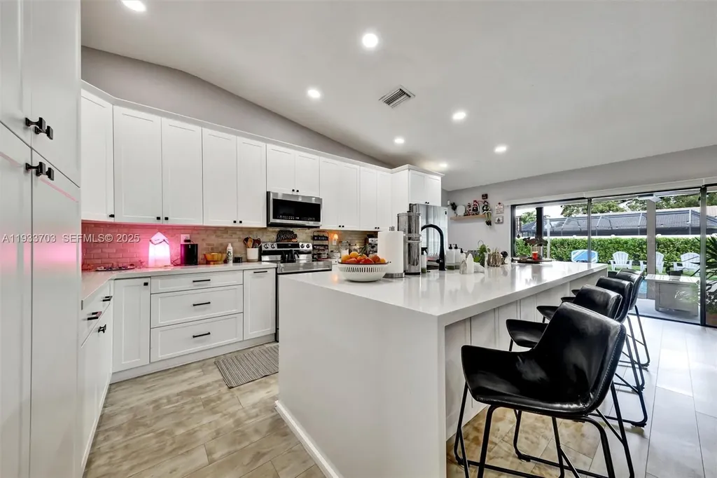 8519 Ramblewood Drive Coral Springs FL 33071