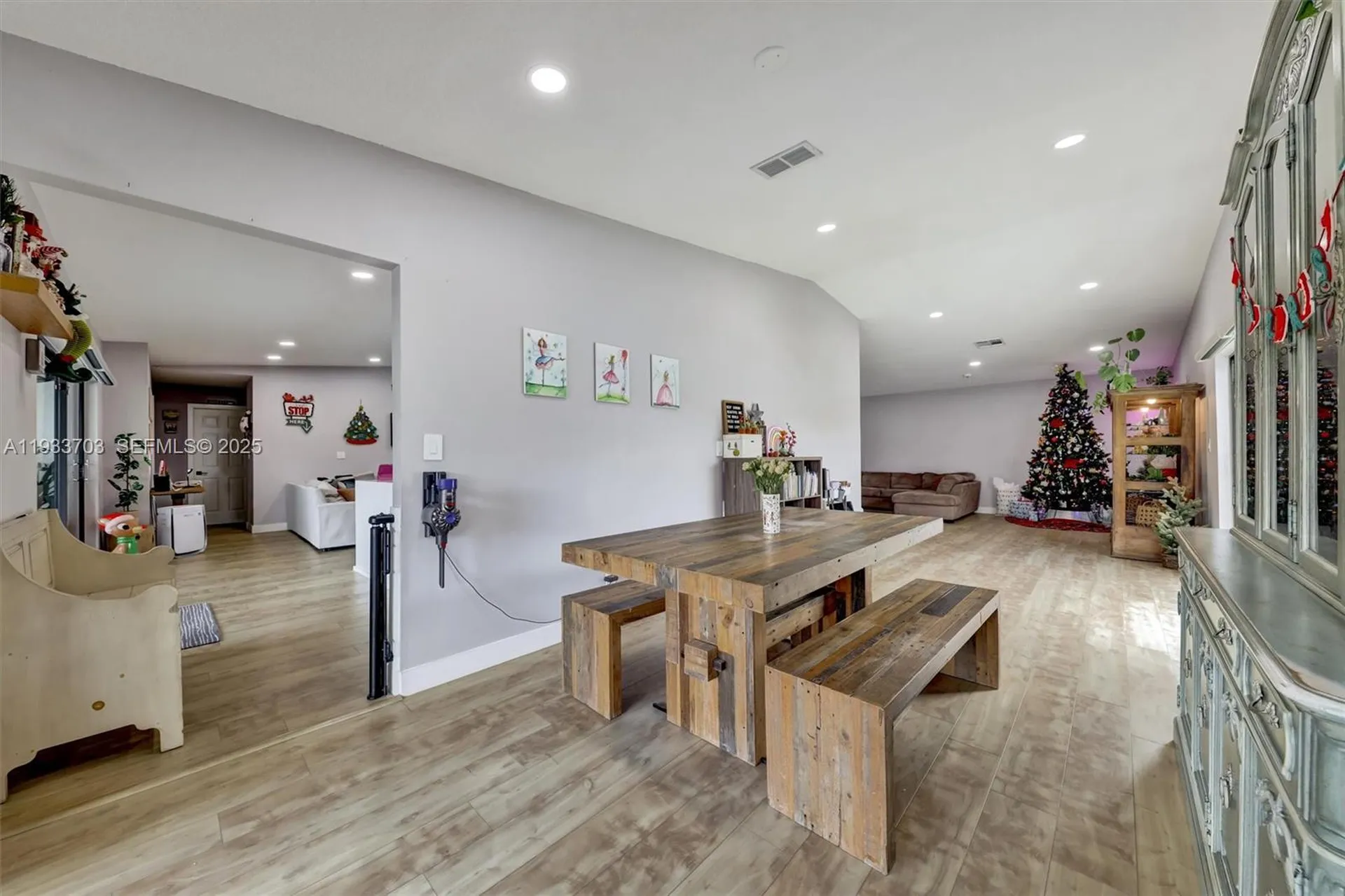 8519 Ramblewood Drive Coral Springs FL 33071