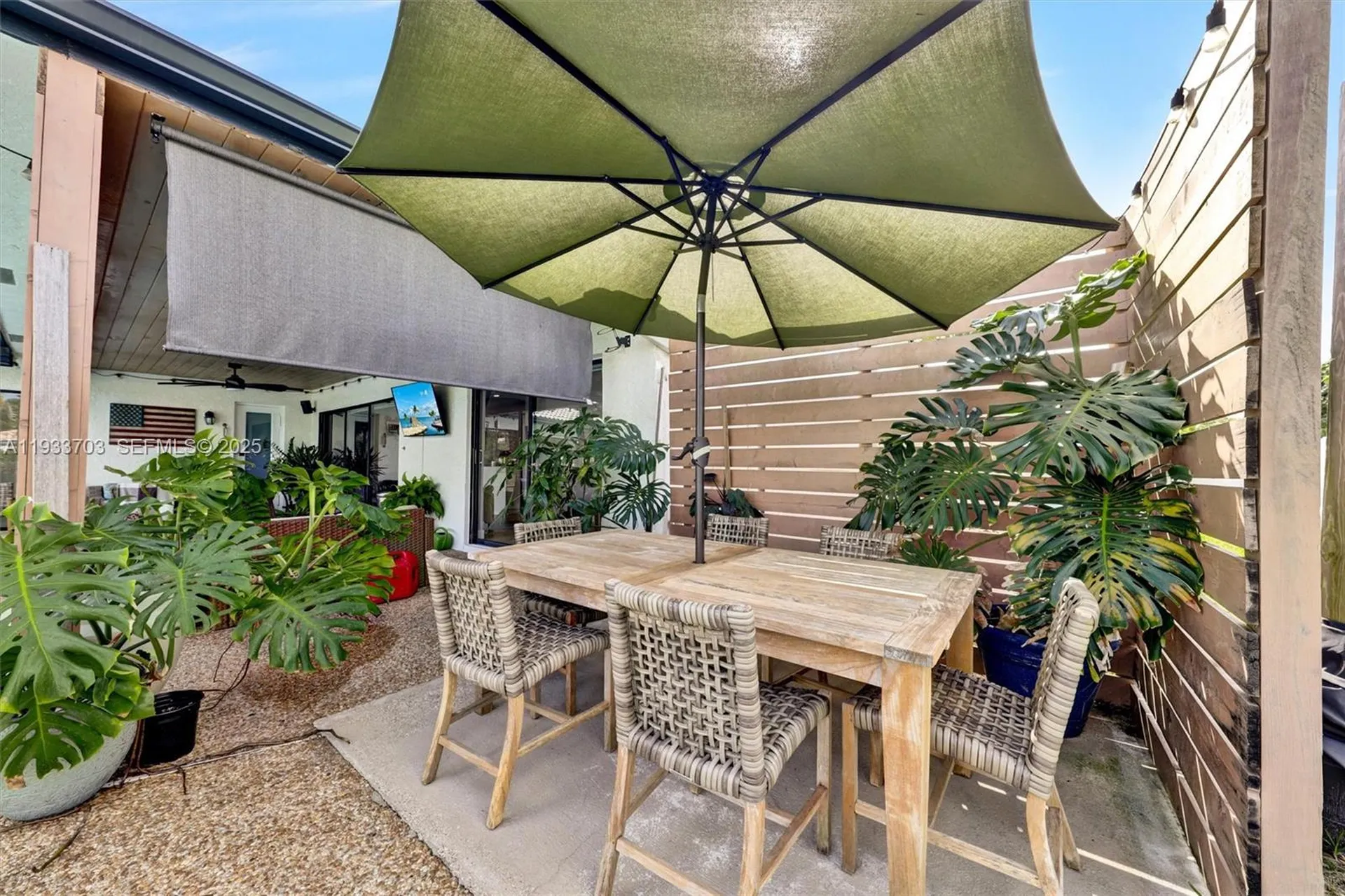 8519 Ramblewood Drive Coral Springs FL 33071