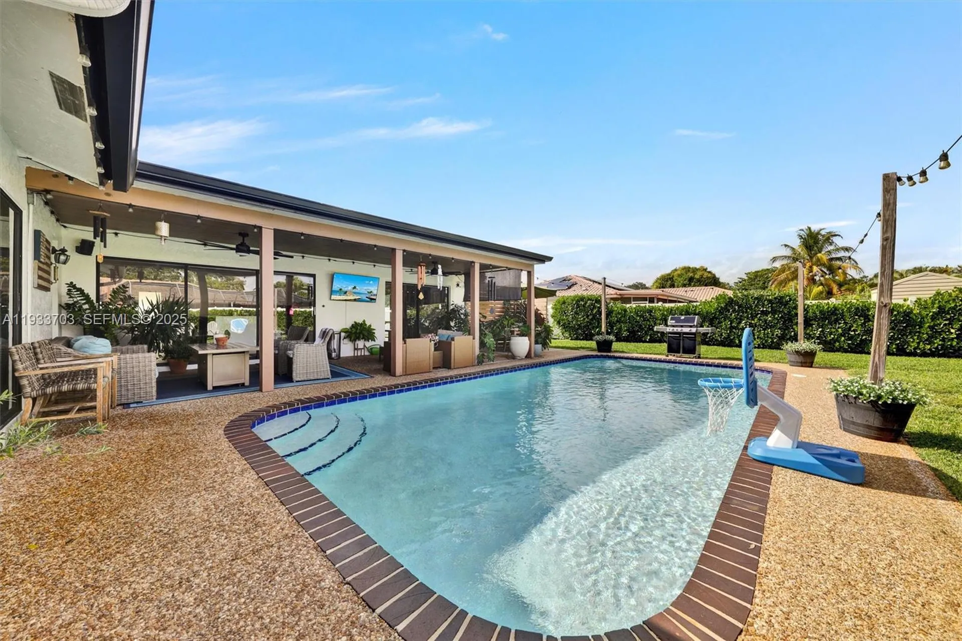 8519 Ramblewood Drive Coral Springs FL 33071