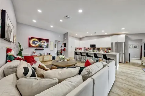 8519 Ramblewood Drive Coral Springs FL 33071