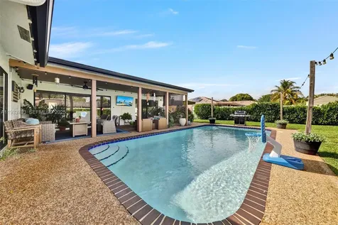 8519 Ramblewood Drive Coral Springs FL 33071