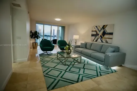 3330 NE 190th Street Aventura FL 33180