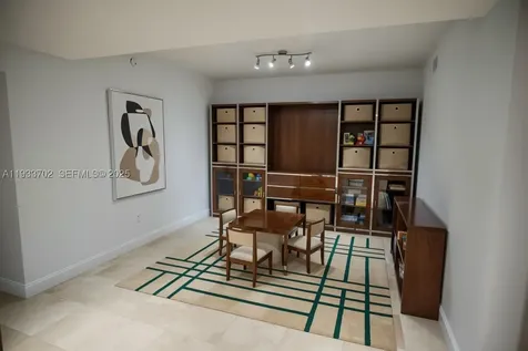 3330 NE 190th Street Aventura FL 33180
