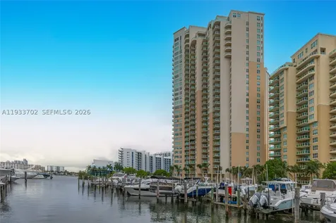 3330 NE 190th Street Aventura FL 33180