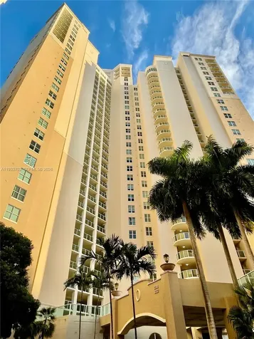 3330 NE 190th Street Aventura FL 33180