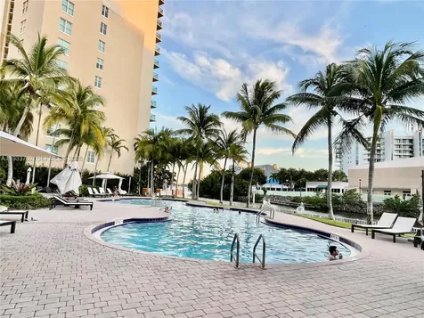 3330 NE 190th Street Aventura FL 33180
