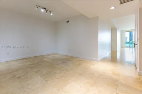 3330 NE 190th Street Aventura FL 33180
