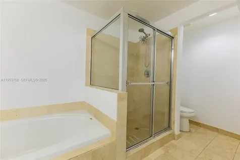 3330 NE 190th Street Aventura FL 33180