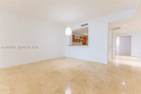 3330 NE 190th Street Aventura FL 33180