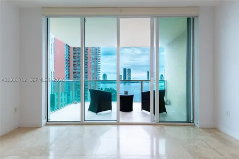 3330 NE 190th Street Aventura FL 33180