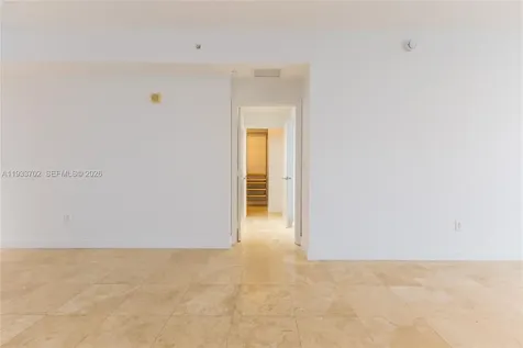 3330 NE 190th Street Aventura FL 33180