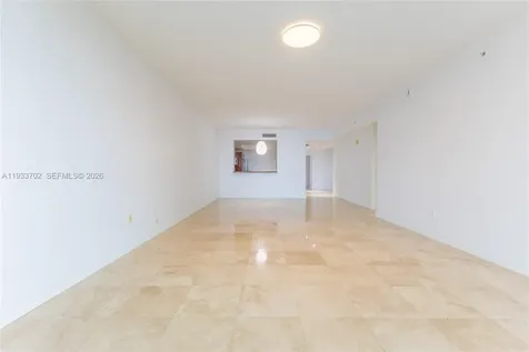 3330 NE 190th Street Aventura FL 33180