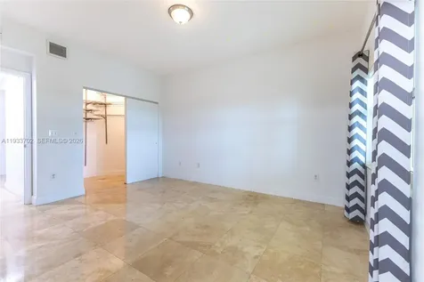 3330 NE 190th Street Aventura FL 33180