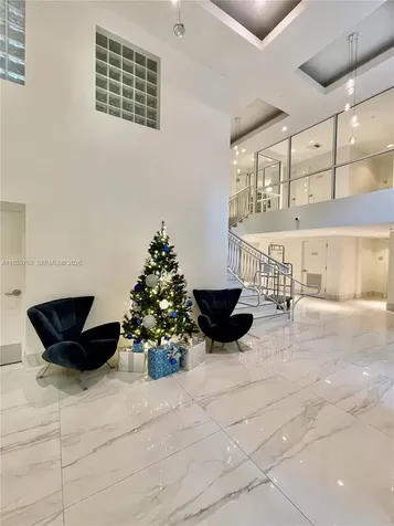 3330 NE 190th Street Aventura FL 33180