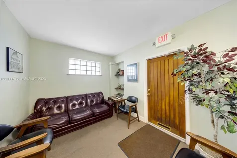 242 NW 12th Avenue Miami FL 33128