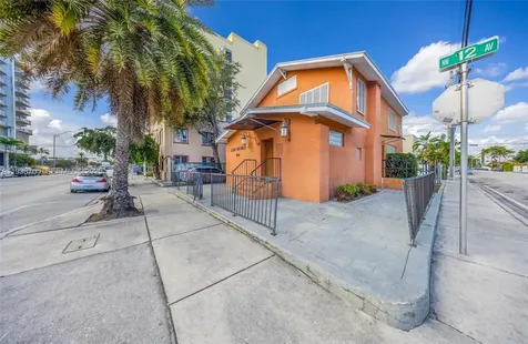 242 NW 12th Avenue Miami FL 33128
