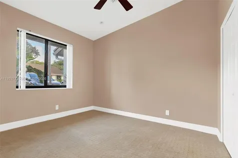 3074 S Oakland Forest Drive Oakland Park FL 33309