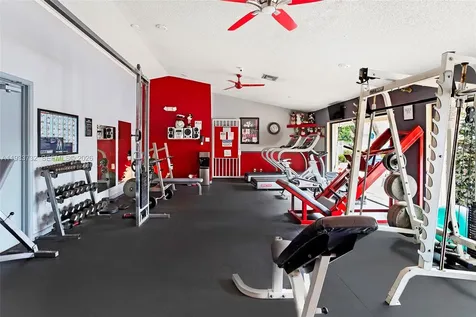 3074 S Oakland Forest Drive Oakland Park FL 33309