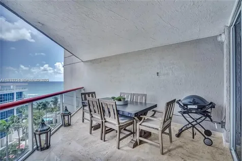 6767 Collins Miami Beach FL 33141