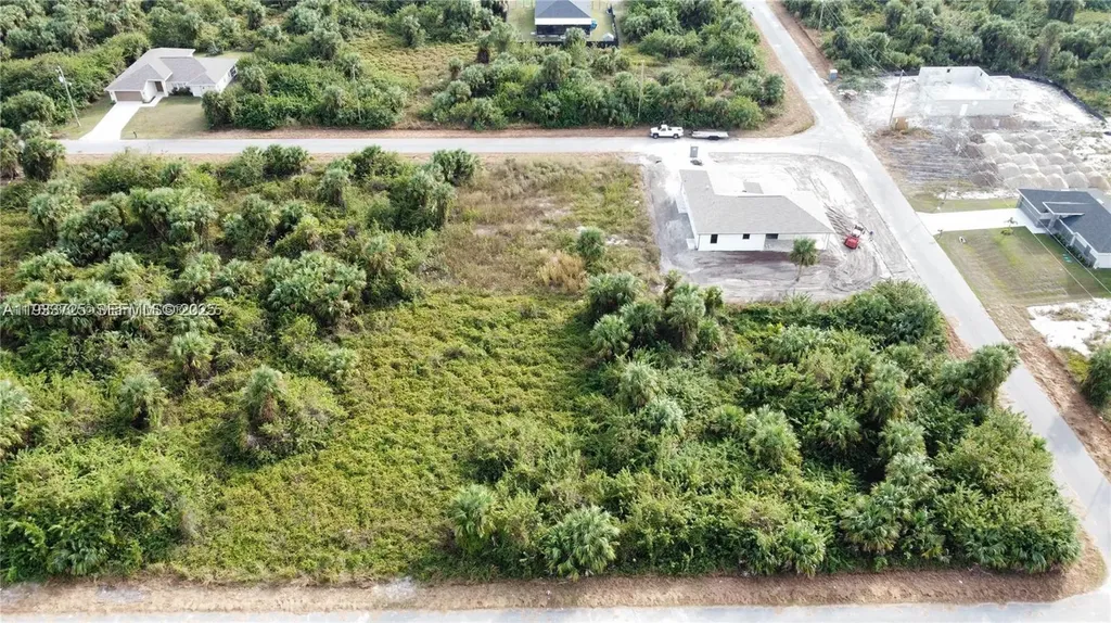 728 Cahn Street E Lehigh Acres FL 33974