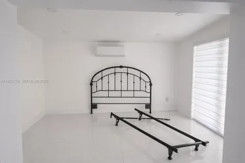 5250 SW 115th Avenue Miami FL 33165