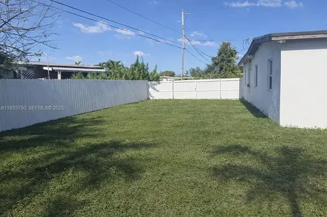 5250 SW 115th Avenue Miami FL 33165