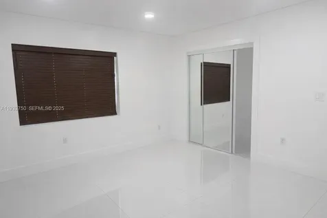 5250 SW 115th Avenue Miami FL 33165